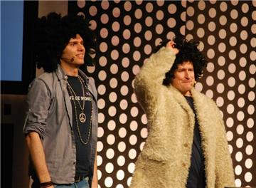 Michael Imhof (l.) und Olli Briesch versuchten sich unter anderem als Gangster-Rapper.