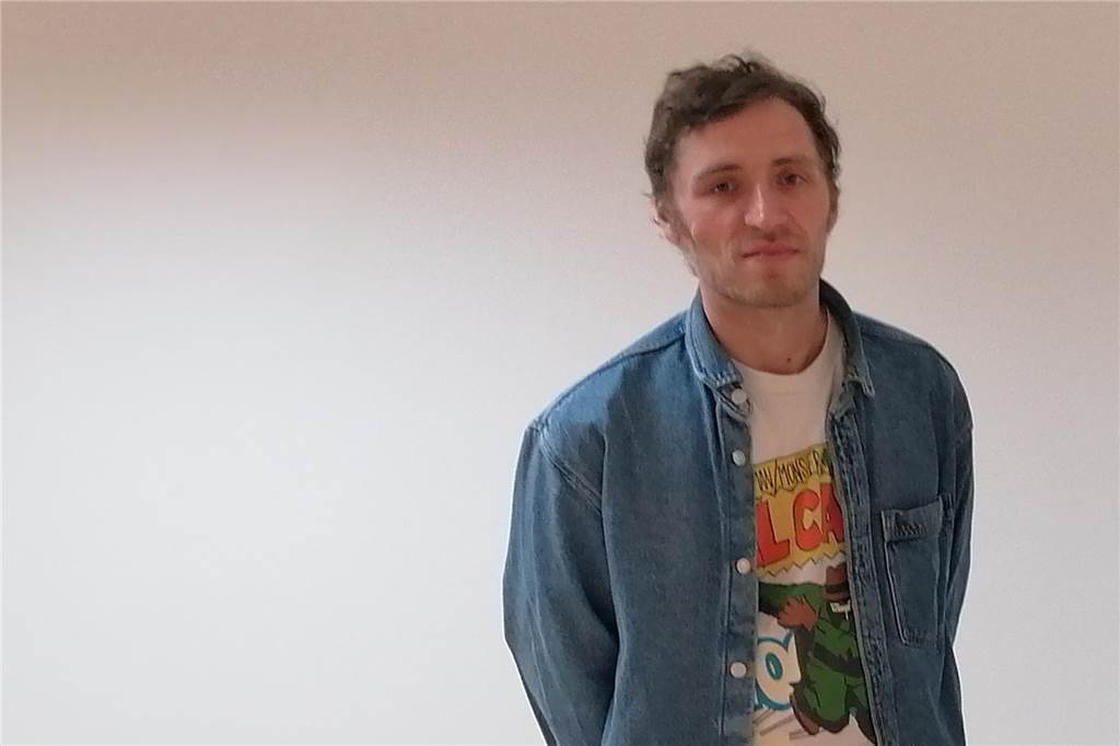 Aus „Videotaxi“ wird „Black Plastic Records“: Valentin und Michael bauen Ex-Videothek um Michael Kosslers der Mann im Hintergrund Black Plastic Records Dortmund Bremen Online Versand Handel Discogs Geschäftspartner Inhaber Schallplatten Laden neuer neues neu