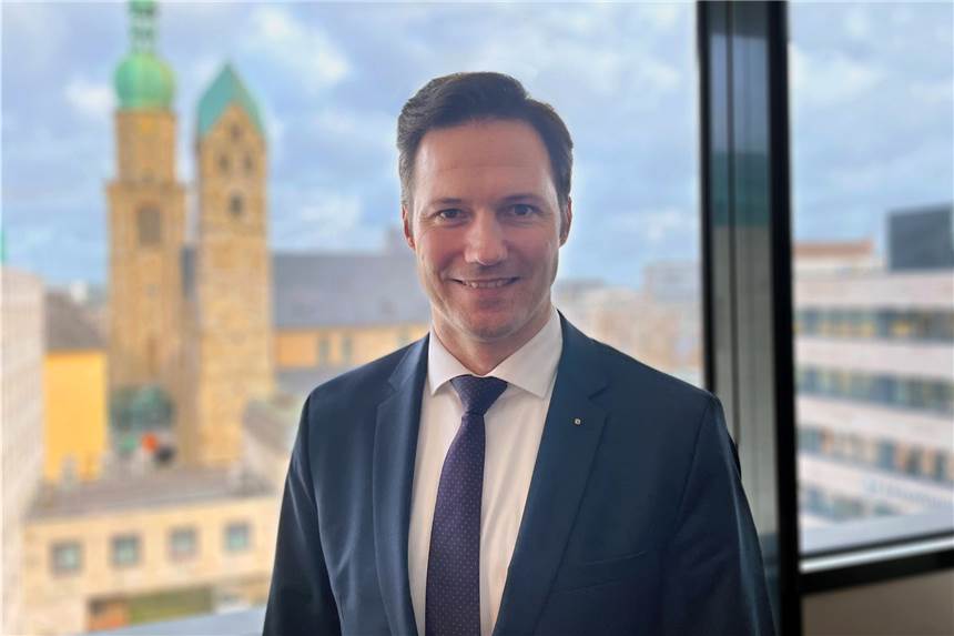 Dortmunder Volksbank meldet Rekord-Wachstum - und kündigt Dividende an Michael Martens wurde am 1. August als Nachfolger von Martin Eul neuer Chef der Dortmunder Volksbank. Jetzt legte der Vorstandsvorsitzende die Jahresbilanz für 2021 vor und zog ein positives Fazit.