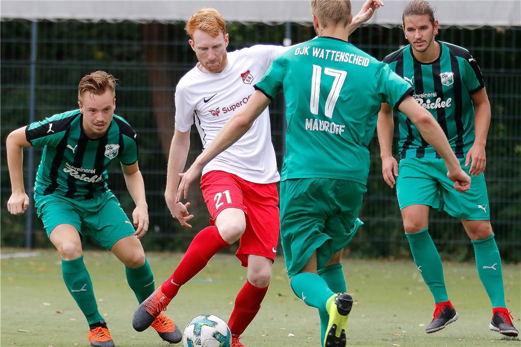 Mathe-Promovent und Dauerläufer beim Kirchhörder SC: Ich arbeite gerne für andere Michael Sievers kickt in seiner zweiten Saison für den Kirchhörder SC.