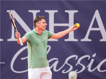 Michael Stich trat in Hamburg in einem Show-Match gegen Tommy Haas an. Foto: Daniel Bockwoldt