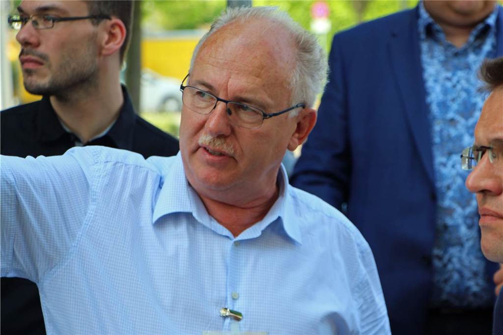 Reaktionen auf Action-Filiale in Werne: „Laden ist super“ oder „Noch mehr Ramschläden“ Michael Zurhorst hat eine klare Meinung zur neuen Action-Filiale in Werne.