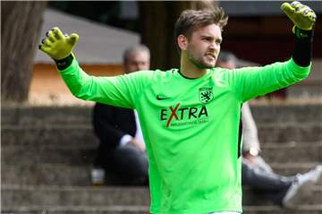 Michel Josch (Foto) oder Daniel Dreesen? Beim Lüner SV herrscht noch Unklarheit darüber, wer als Nummer eins in die Saison geht. Andere Lüner Vereine haben ihre Entscheidung schon getroffen.