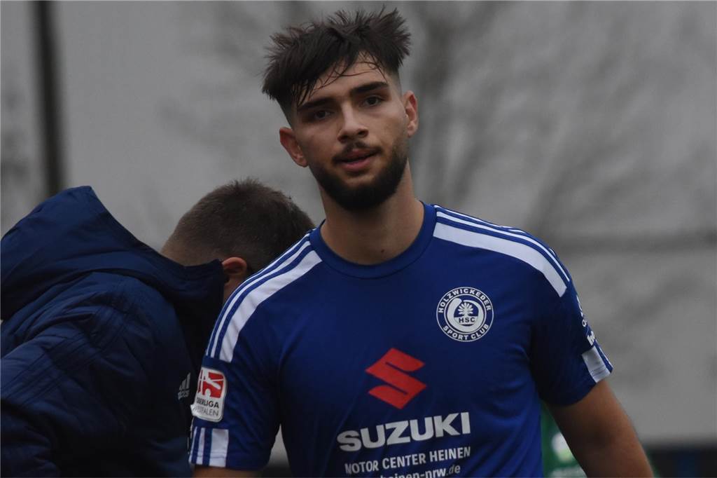 Bezirksligist bedient sich beim Holzwickeder SC: Großes Talent wechselt zur SG Massen Michele Teofilo verlässt den Holzwickeder SC in Richtung SG Massen.