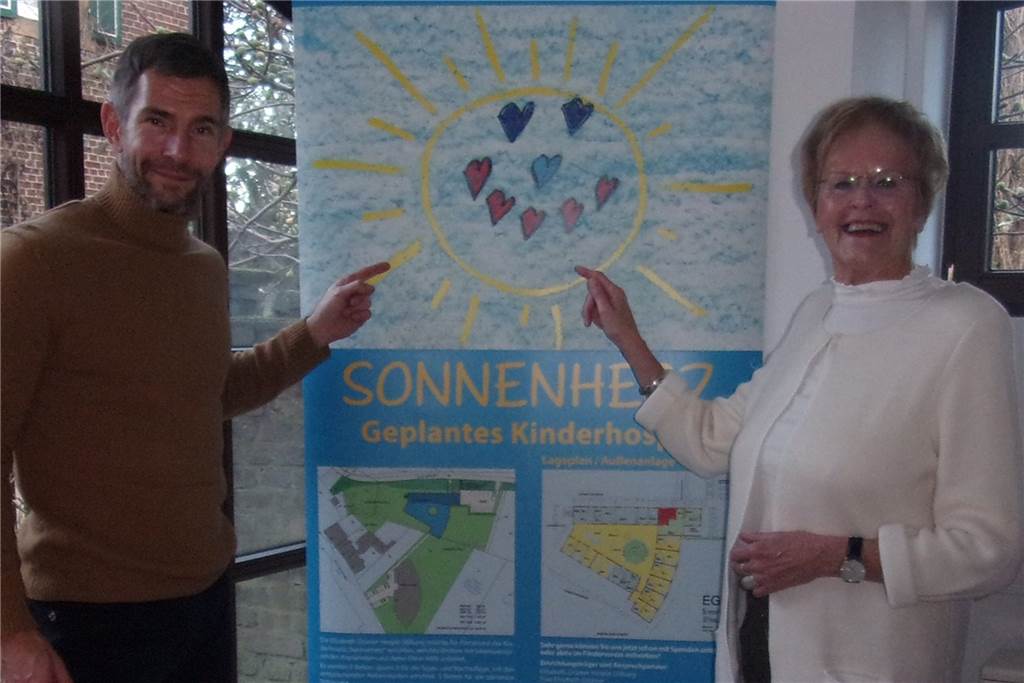 Kinderhospiz Sonnenherz konnte einen prominenten Schirmherrn gewinnen Micky Beisenherz, aus Castrop-Rauxel stammender Fernsehmoderator, will das Kinderhospiz als Schirmherr unterstützen. Im Dezember war er mit der Castrop-Rauxeler CDU-Kommunalpolitikerin Marlies Graber zu Gast bei der Grümer-Stiftung.