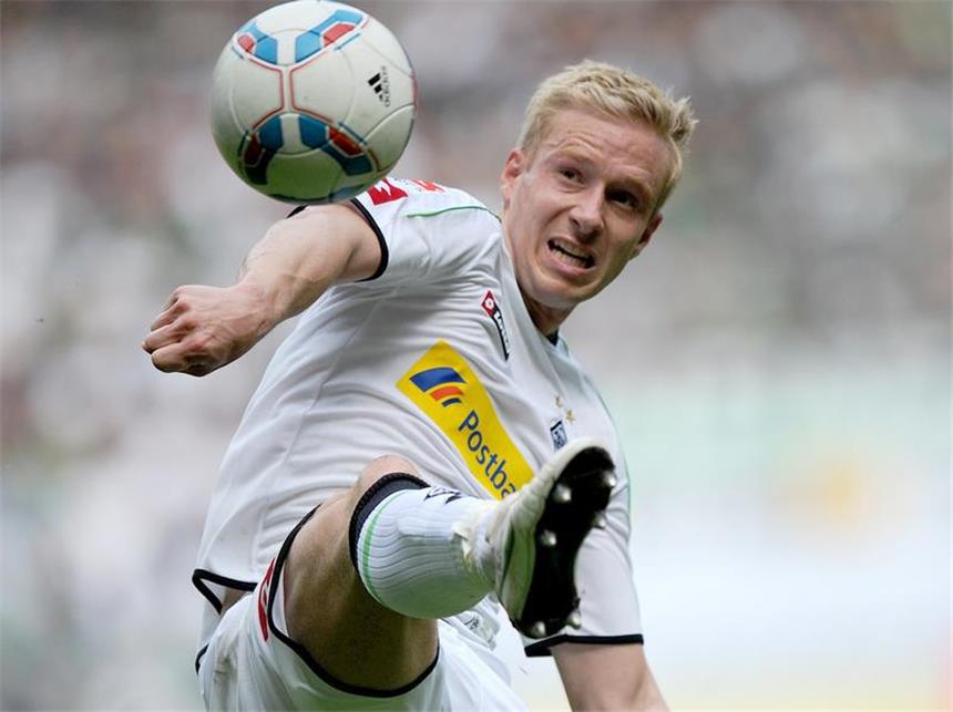 Hanke: «Es ist schon fast ein katastrophales Ergebnis» Mike Hanke hat mit Gladbach das Hinspiel gegen Dynamo Kiew daheim 1:3 verloren. Foto: Jonas Güttler