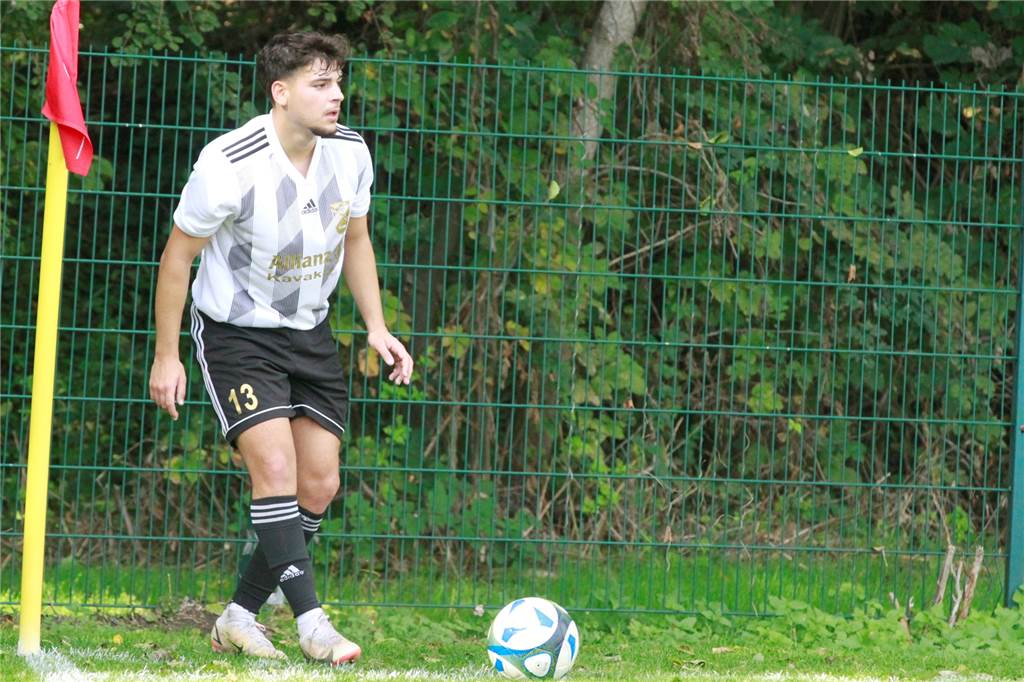 „Ein Sprint und ich war kaputt“: Neuzugang von Eintracht Werne brauchte lange Anlaufzeit Mirac Kavakbasi lockte Altan Kücüktas zu Eintracht Werne.