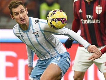 Miroslav Klose hat mit Lazio Rom das Halbfinale im italienischen Pokal erreicht. Foto: Daniel Dal Zennaro