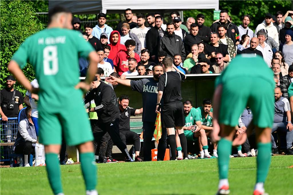 Mit 0:1 hat sich der VfB Kirchhellen im Aufstiegsspiel den Sportfreunden Bulmke geschlagen geben müssen. Nach Abpfiff kam es zu unschönen Szenen.