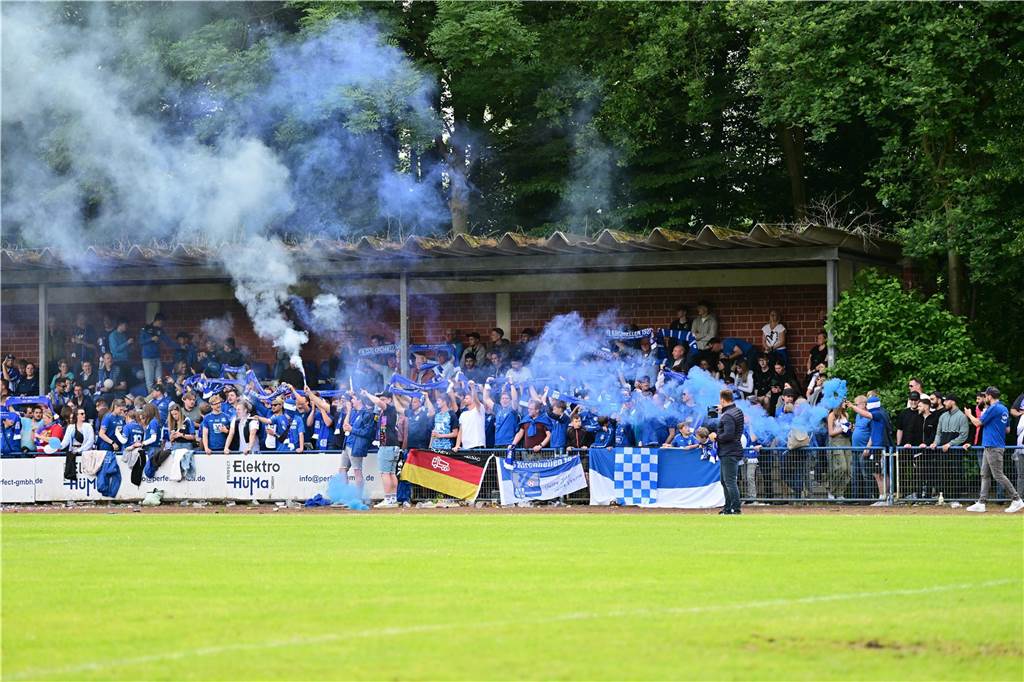 Mit 0:1 hat sich der VfB Kirchhellen im Aufstiegsspiel den Sportfreunden Bulmke geschlagen geben müssen. Nach Abpfiff kam es zu unschönen Szenen.