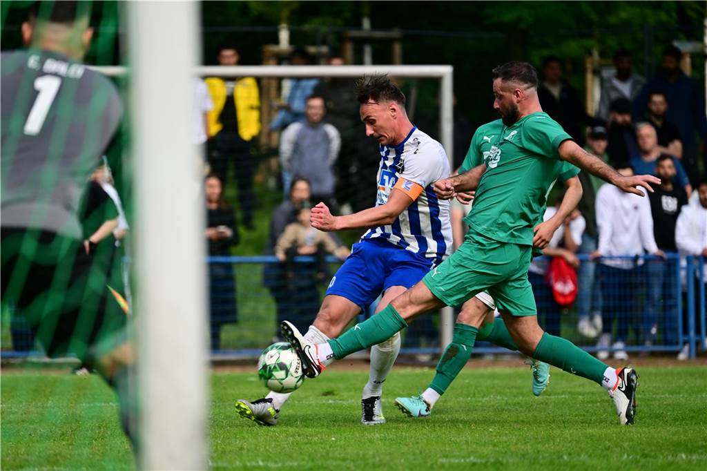 Mit 0:1 hat sich der VfB Kirchhellen im Aufstiegsspiel den Sportfreunden Bulmke geschlagen geben müssen. Nach Abpfiff kam es zu unschönen Szenen.