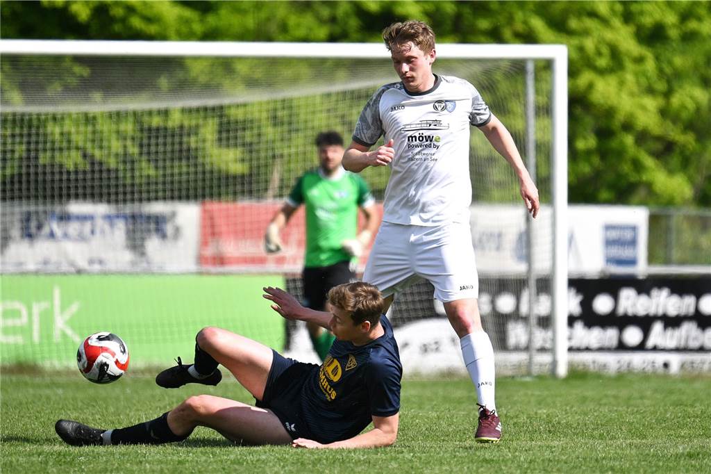Mit 0:2 unterlag der TuS Haltern der TSG Dülmen im Landesliga-Derby und steht nun nur noch aufgrund des besseren Torverhältnisses nicht auf einem Abstiegsplatz.