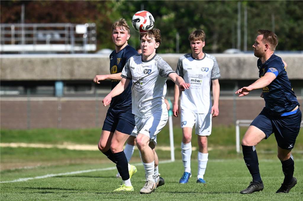 Mit 0:2 unterlag der TuS Haltern der TSG Dülmen im Landesliga-Derby und steht nun nur noch aufgrund des besseren Torverhältnisses nicht auf einem Abstiegsplatz.