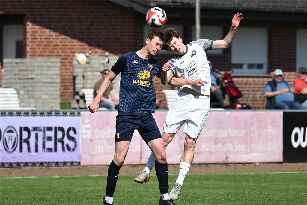 Mit 0:2 unterlag der TuS Haltern der TSG Dülmen im Landesliga-Derby und steht nun nur noch aufgrund des besseren Torverhältnisses nicht auf einem Abstiegsplatz.