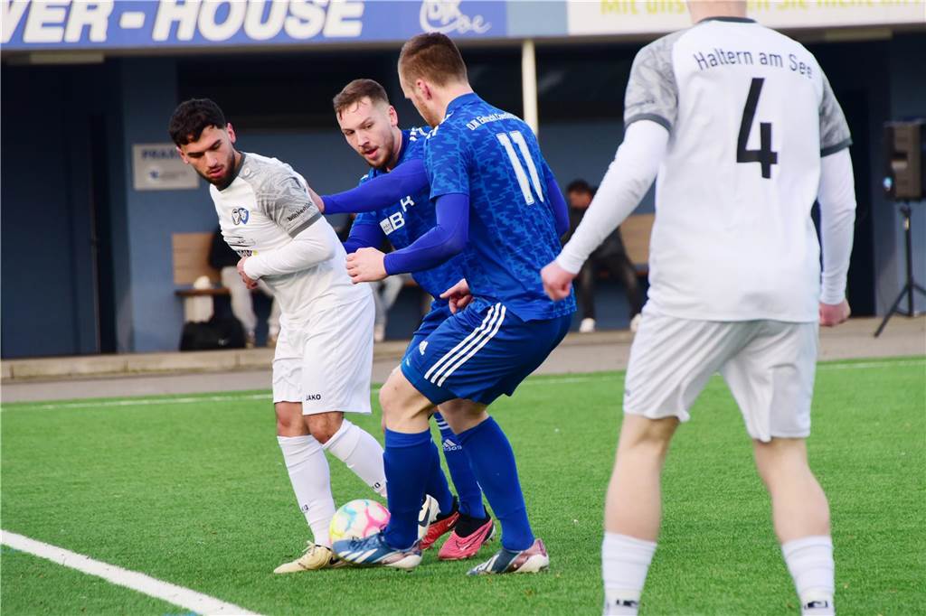 Impressionen vom Spiel des TuS Haltern gegen die DJK Eintracht Coesfeld
