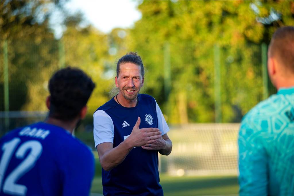 TuS Haltern wird Favoritenrolle gerecht: Die schönsten Fotos vom Derby beim ETuS zum Durchklicken Mit 1:5 musste sich A-Ligist ETuS Haltern im Kreispokal dem Westfalenligist TuS Haltern am See geschlagen geben.