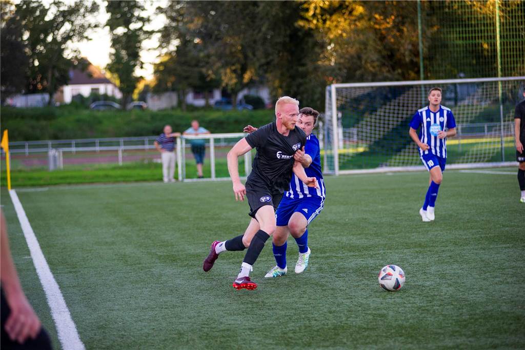 TuS Haltern wird Favoritenrolle gerecht: Die schönsten Fotos vom Derby beim ETuS zum Durchklicken Mit 1:5 musste sich A-Ligist ETuS Haltern im Kreispokal dem Westfalenligist TuS Haltern am See geschlagen geben.