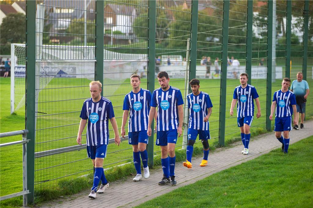 TuS Haltern wird Favoritenrolle gerecht: Die schönsten Fotos vom Derby beim ETuS zum Durchklicken Mit 1:5 musste sich A-Ligist ETuS Haltern im Kreispokal dem Westfalenligist TuS Haltern am See geschlagen geben.