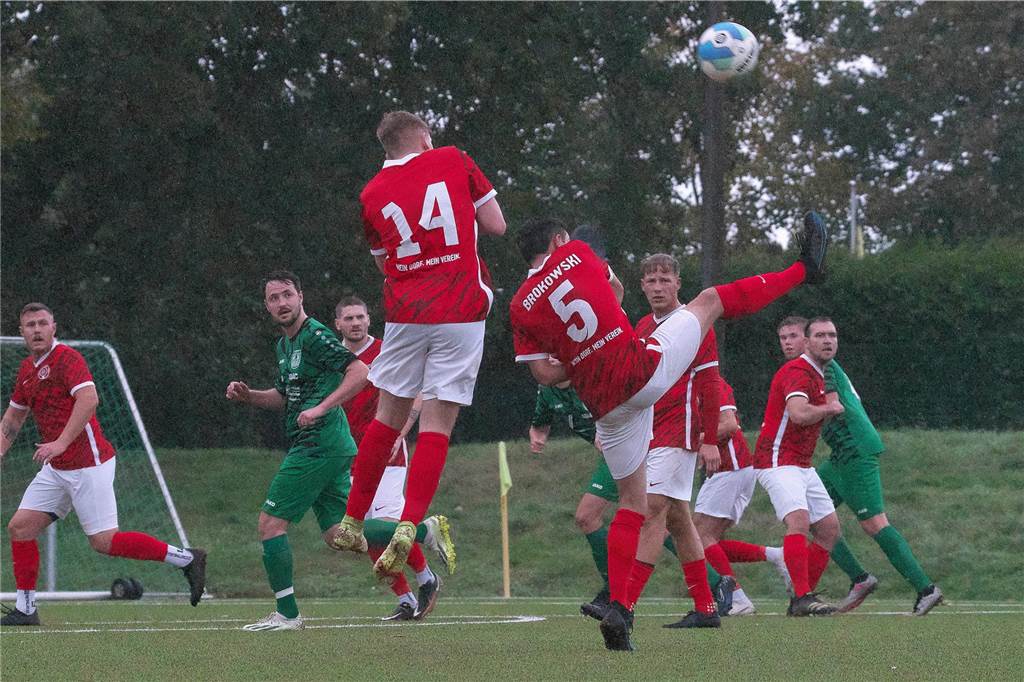 Mit 2:0 setzte sich B-Ligist SV Bossendorf gegen die SG Horneburg durch.