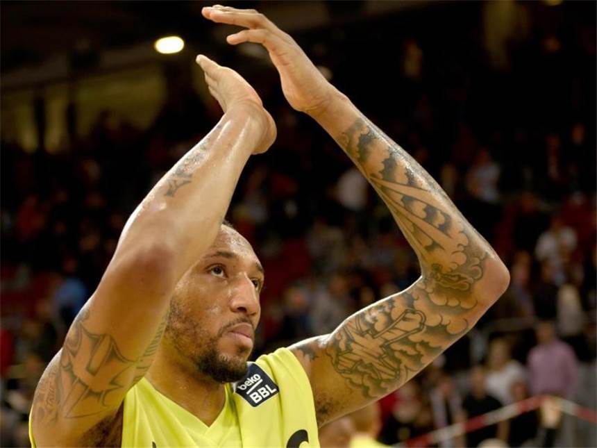 Dritter Zwischenrundensieg für Bonn im Europe Cup Mit 20 Zählern war Kenneth Horton bester Werfer der Bonner. Foto: Nicolas Armer