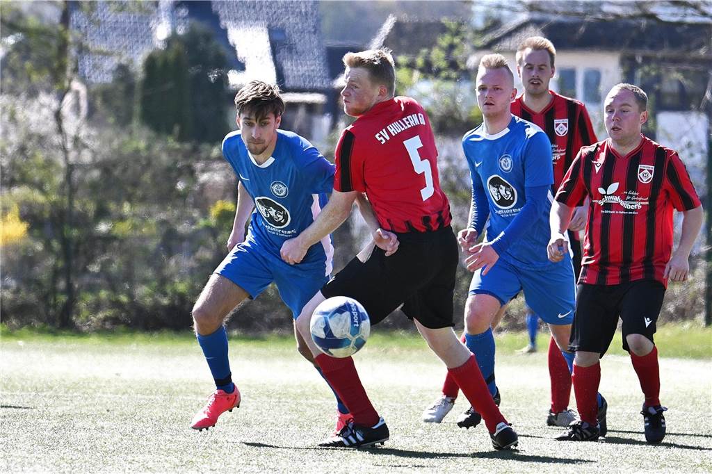 Mit 4:0 setzte sich der ETuS Haltern II im Derby in der Kreisliga C2 gegen den SV Hullern durch. Drei der vier Tore fielen nach der Pause.