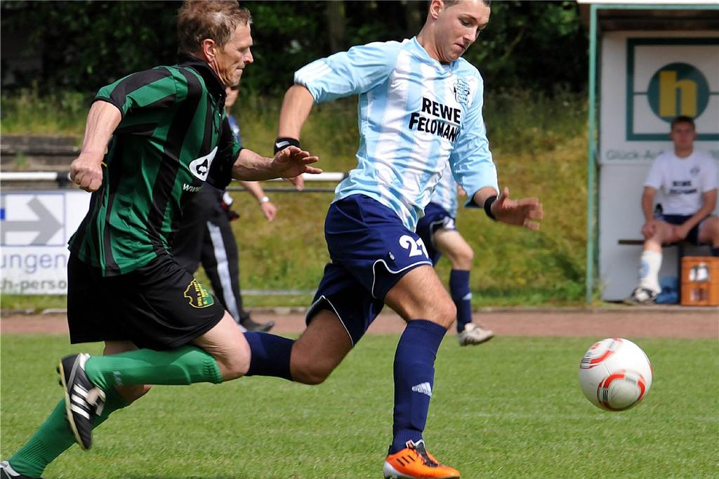 Mein geilstes Spiel - Michael Pröpper erlebte gleich mehrere Michael Pröpper (l.), SuS Hervest-Dorsten