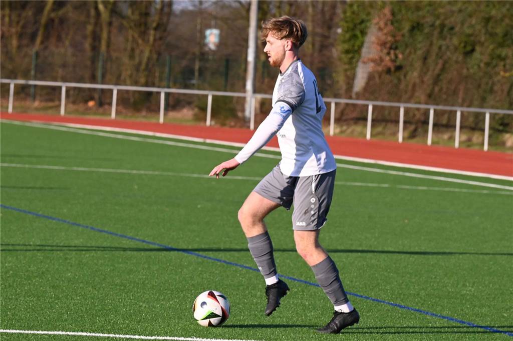 Ein Bild vom 6:0-Sieg des TuS Sythen gegen den TSV Marl-Hüls.