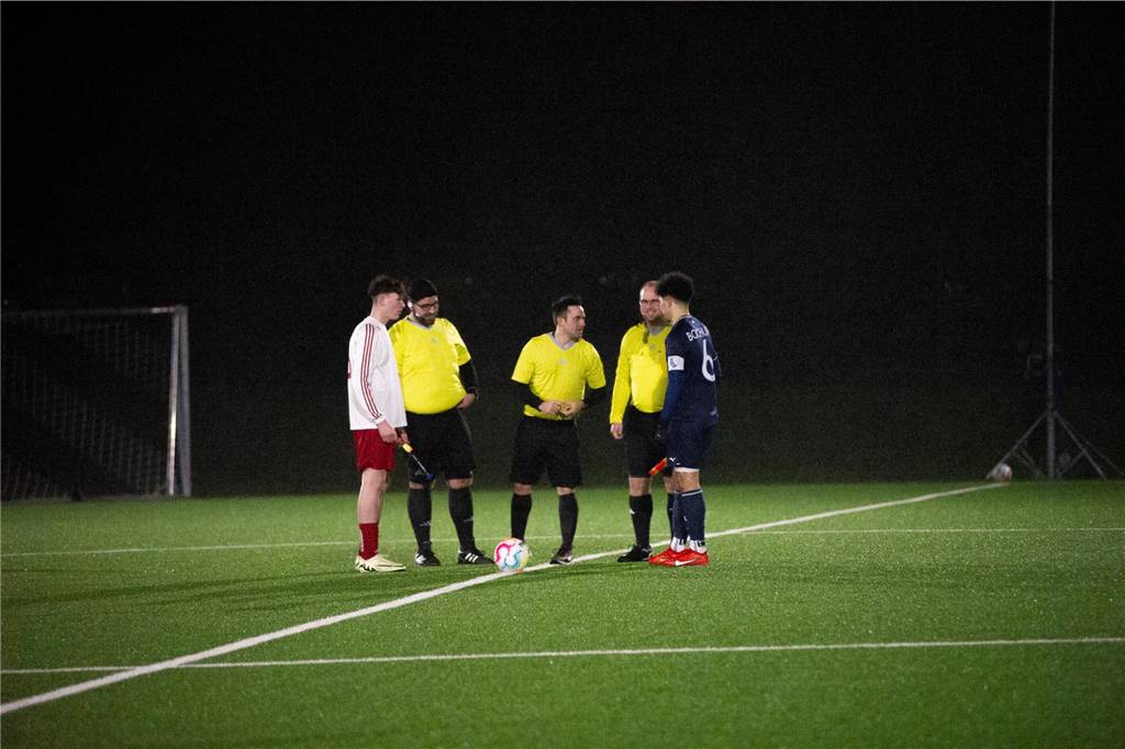 Mit 9:0 setzte sich die U16 des VfL Bochum gegen die U16-Regionalauswahl des FLVW durch. Gespielt wurde auf der Anlage von BW Lavesum.