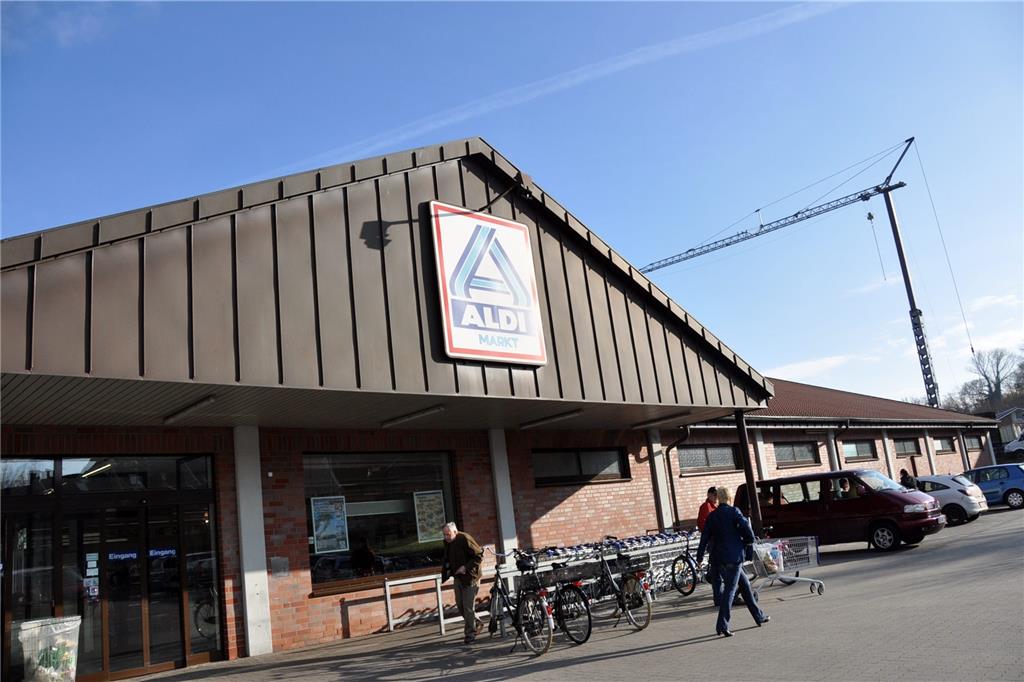 Wie geht es weiter mit dem Einzelhandel in Nordkirchen? Mit Aldi gibt es im Mühlenpark auch einen Discounter. Auch hier hat der Eigentümer des Mühlenparks viel Geld in die Hand genommen, um die neuen Anforderungen des Mieters zu erfüllen.