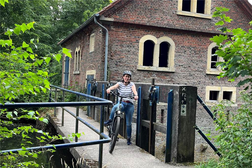 Mit dem Fahrrad entlang der Legdener Mühlen.