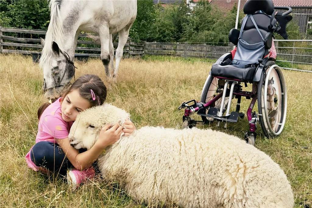 Gut Feismann: Legdener betreiben tiergestütztes Kinderhospiz in Darup Tiergestütztes Kinderhospiz Gut Feismann