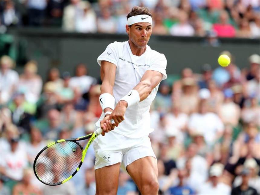 Wimbledon-Aus für Witthöft - Deutsches Trio noch dabei Mit dem Sieg über den Russen Karen Chatschanow hat Rafael Nadal ohne Satzverlust das Achtelfinale erreicht. Foto: Gareth Fuller