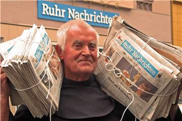 Mit dem Verkauf von Altpapier finanzierte der 2015 gestorbene Franziskanerpater Beda eine Vielzahl von sozialen Projekten in Brasilien.