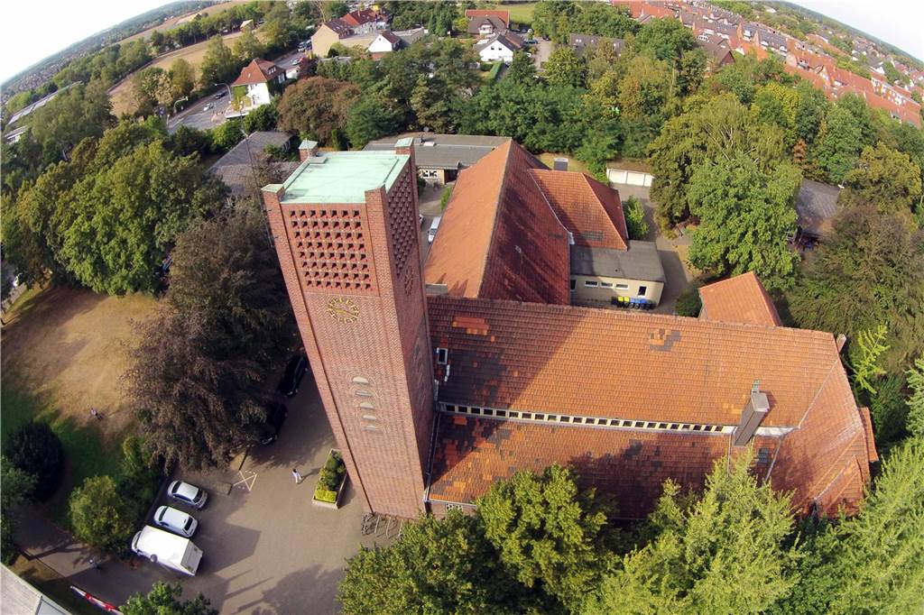 Mit der 1924 gebauten Kirche St. Josef haben viele Selmer positive Erinnerungen verbunden. 