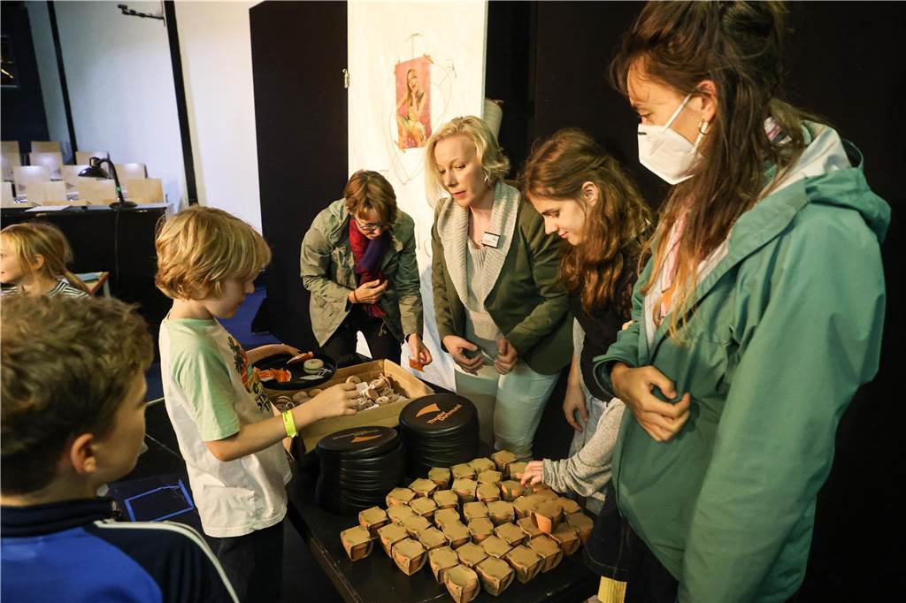 Mit einem bunten Programm feierte das Theater Dortmund am Sonntag (27.8.) den Beginn der neuen Spielzeit mit einem großen Theaterfest.