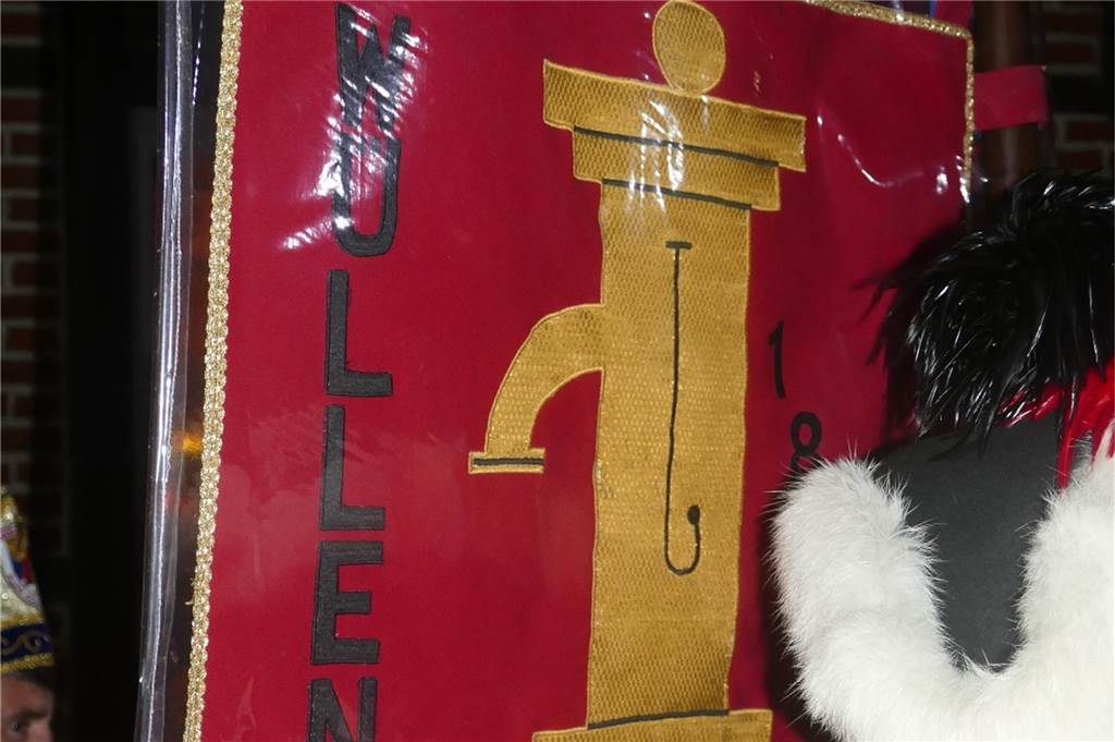 Mit einem krachenden Sessionsauftakt hat der Karnevalsverein Klein-Köln Wüllen den Start in die fünfte Jahreszeit – und ins Jubiläumsjahr zum 175-jährigen Bestehen des Vereins – gefeiert. Nach der Proklamation auf der Höste ging es in die Halle des Vereins zur großen Party.