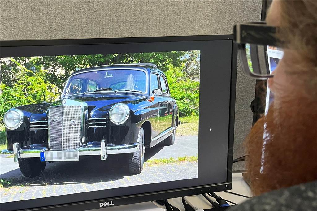 Mit einem Mercedes 180D wie diesem machte der junge Clemens-August Brüggemann einen Satz durch die heimische Tennentür. Sein Vater hatte Anfang der 1960er-Jahre den Schlüssel stecken lassen.