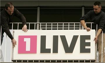 Mit einer Hörspielaktion sorgt 1Live bei seinen Hörern für Ärger.  Foto: Jörg Carstensen dpa
