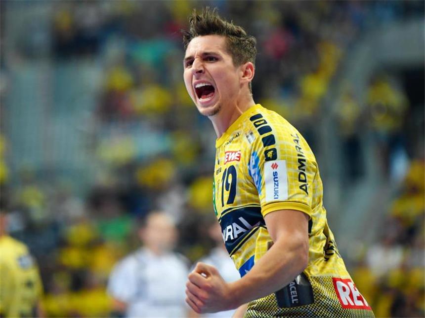 Flensburgs Handballer mit Remis in Kielce Mit fünf Treffern war Marius Steinhauser beim Remis der Rhein-Neckar Löwen gegen Vive Kielce bester Werfer. Foto: Uwe Anspach