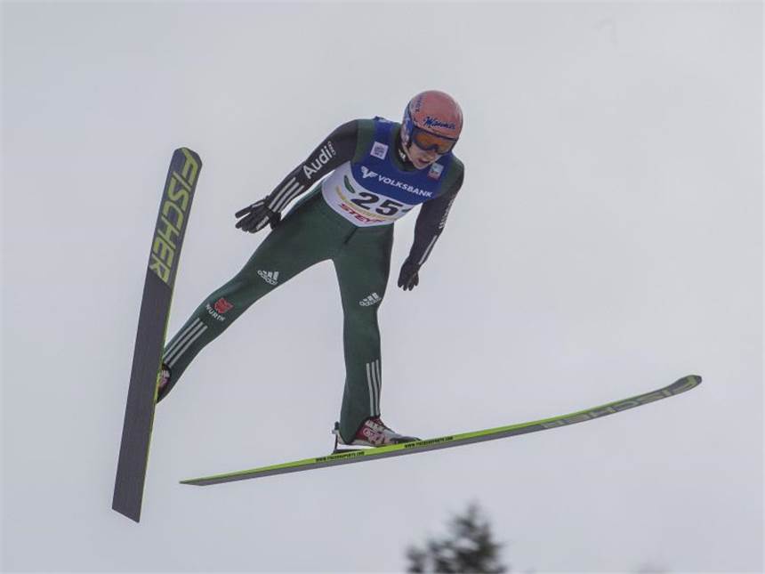 Debakel für DSV-Adler - Kasai ältester Weltcupsieger Mit Rang 18 und 174,5 Metern war Michael Neumayer im ersten Durchgang bester DSV-Adler. Foto: Erwin Scheriau