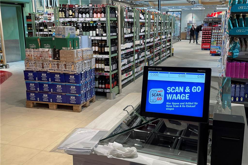 Mit Scan&Go kann sich der Kunde ersparen, seine Einkäufe an der Kasse aufs Band zu legen.