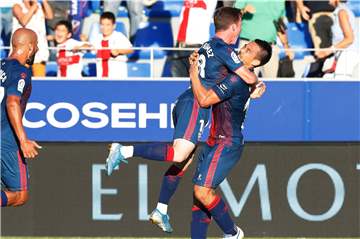 Mit SD Huesca auf Aufstiegskurs: Sergio Gomez (l.).
