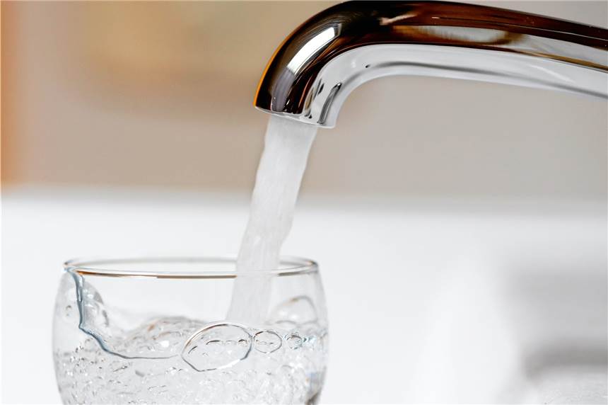 SVS: Trinkwasser nicht verschwenden – Verbrauch war auf Rekordhöhe Mit Trinkwasser sollten die Stadtlohner, Vredener und Südlohner im Moment wieder sparsam umgehen, appelliert die SVS-Versorgungsgesellschaft.