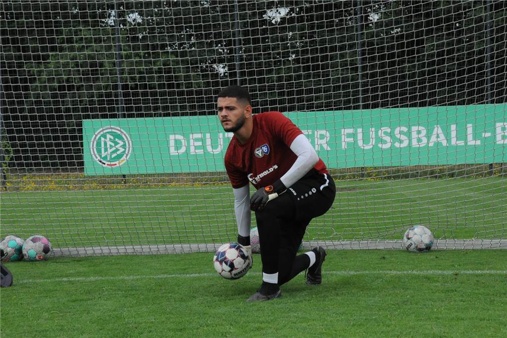 Mit vier externen Neuzugängen und vier Spielern aus der eigenen A-Jugend als Verstärkungen ist der TuS Haltern am See in die Vorbereitung auf die Westfalenliga-Saison 2023/24 gestartet.