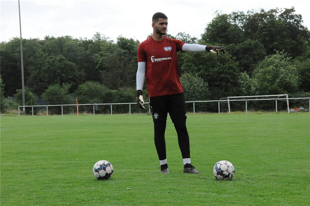 Mit vier externen Neuzugängen und vier Spielern aus der eigenen A-Jugend als Verstärkungen ist der TuS Haltern am See in die Vorbereitung auf die Westfalenliga-Saison 2023/24 gestartet.