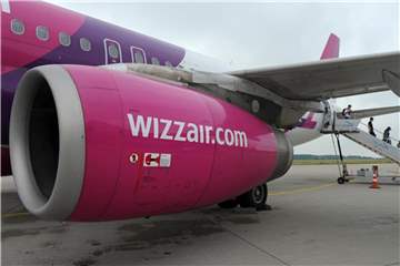 Mit Wizz Air gelangen Reisende von Dortmund aus bald dreimal pro Woche nach Tirana in Albanien. Foto: Andreas Gebert