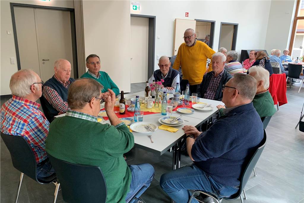 Mittagstisch in Alt-Wulfen und Barkenberg gegen Einsamkeit Der „Männertisch“