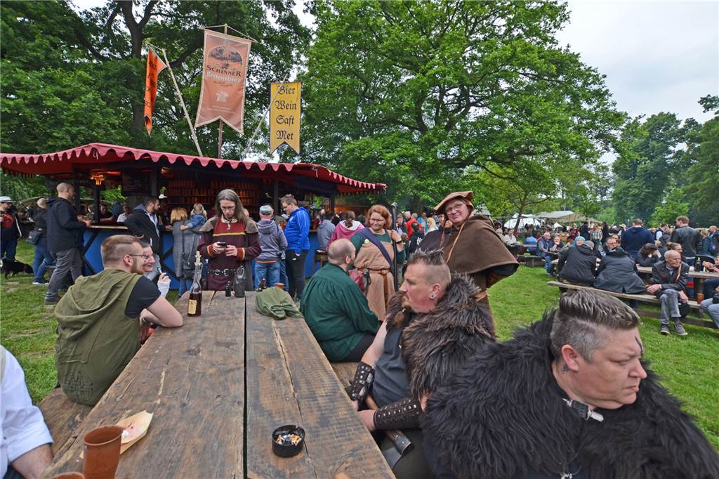 Zoff ums Gaudium: Rettet ein neuer Organisator das Fest? Mittelalter-Community und Bevölkerung schätzen den einzigartigen Charakter des Mittelalter-Festes.