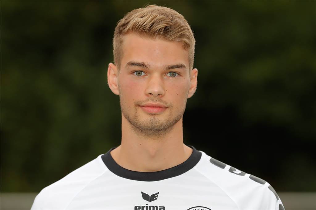 Westfalia Wickedes Pech: Jetzt ist die Diagnose und die Ausfallzeit für Homann da Mittelfeldspieler Lukas Homann musste am Wochenende mit dem Rettungswagen ins Krankenhaus gebracht werden.