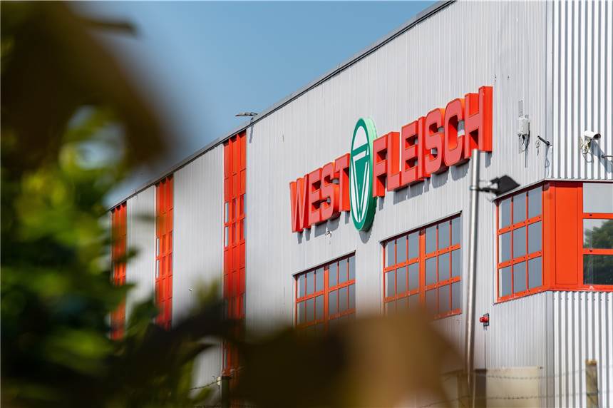 191 Ansteckungen bei Westfleisch: Kreis Coesfeld testet weiter Mittlerweile gibt es über 180 Infizierte beim Fleischhersteller Westfleisch.